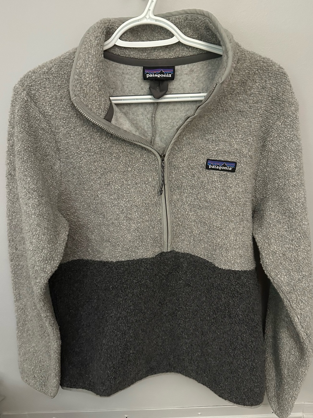 Patagonia Two-Tone Gray Half-Zip Teddy Fleece Jacket